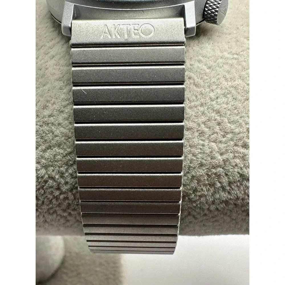 Akteo Mens Watch J-C Mareschal Design Rare Golf Watch‎ 32MM 7